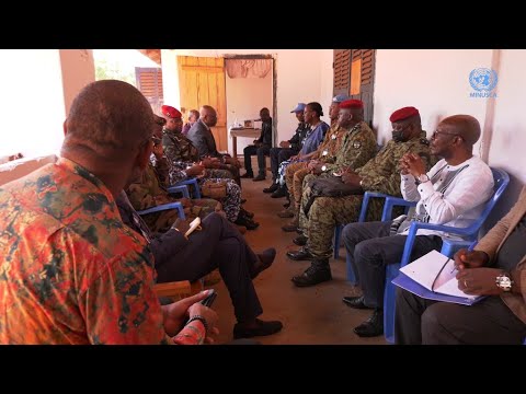 Visite conjointe du chef de la MINUSCA et des Autorités militaires centrafricaines à Bambari-MINUSCA