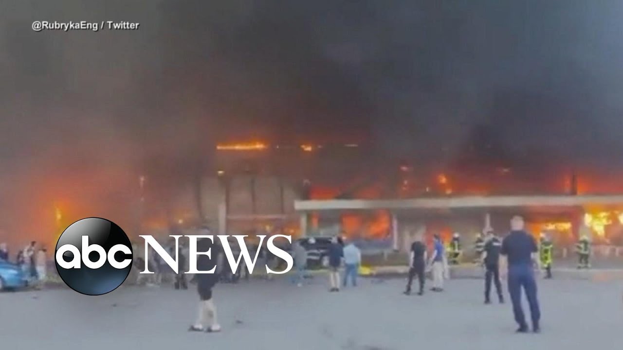 Missile hits shopping mall in central Ukraine l ABCNL-ukraine